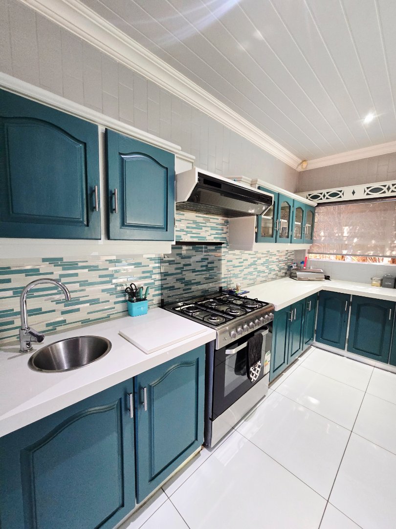 4 Bedroom Property for Sale in Wilkoppies North West